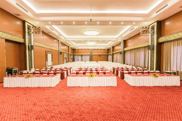 Muong Thanh Grand Cua Lo Hotel