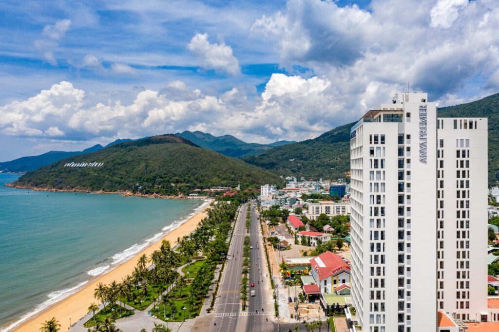 Khach-san-ANYA-Premier-Hotel-Quy-Nhon