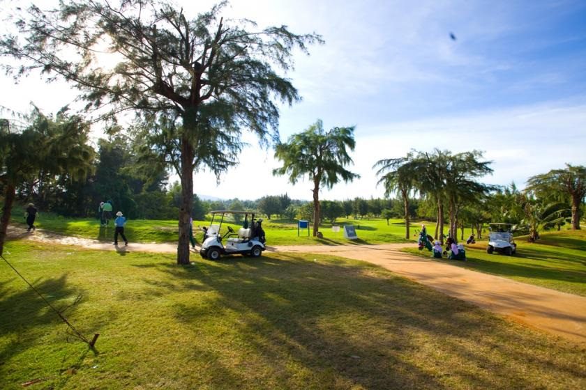 anh-bia-golf-course-paradise