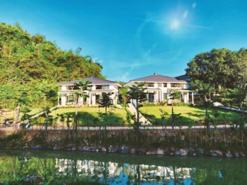 Review-Hasu-Village-Hoa-Binh-resort 1