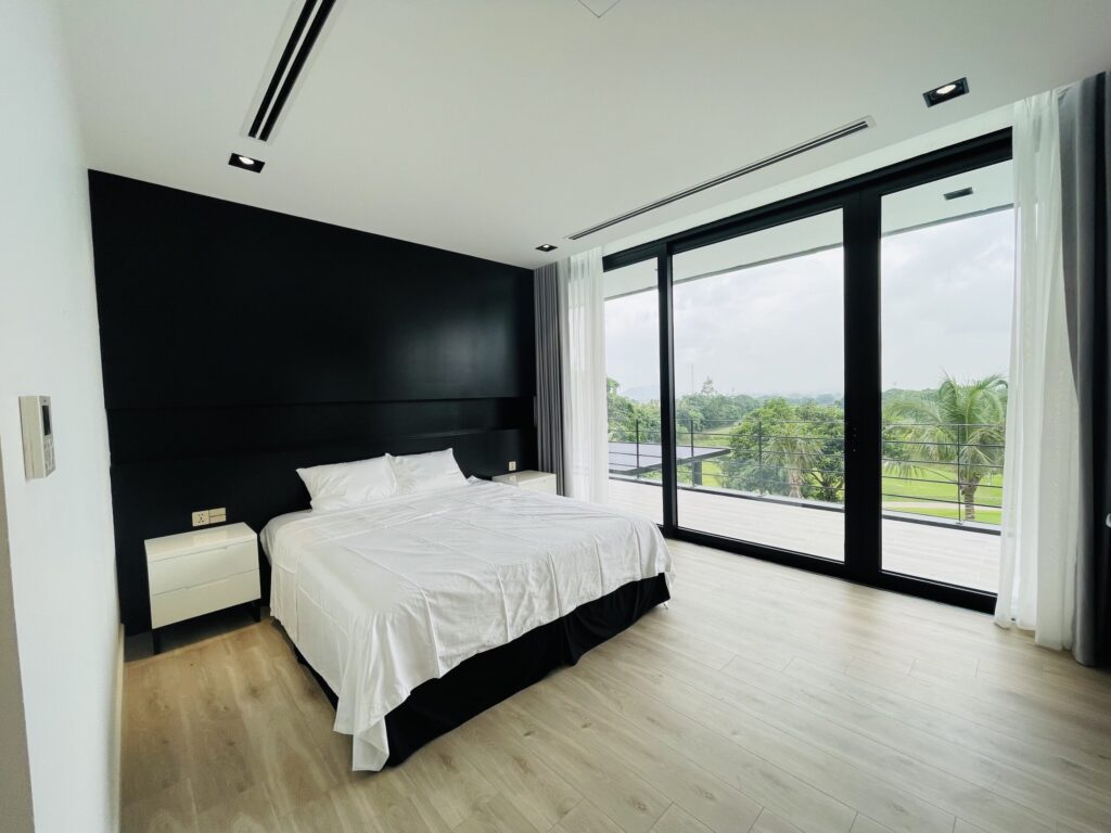 the-black-w-villa-san-golf-tam-dao-8-phong-ngu-3