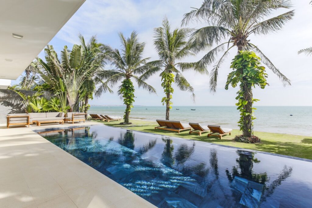 villa-oceanique-mui-ne-sat-bien-4-phong-ngu-2