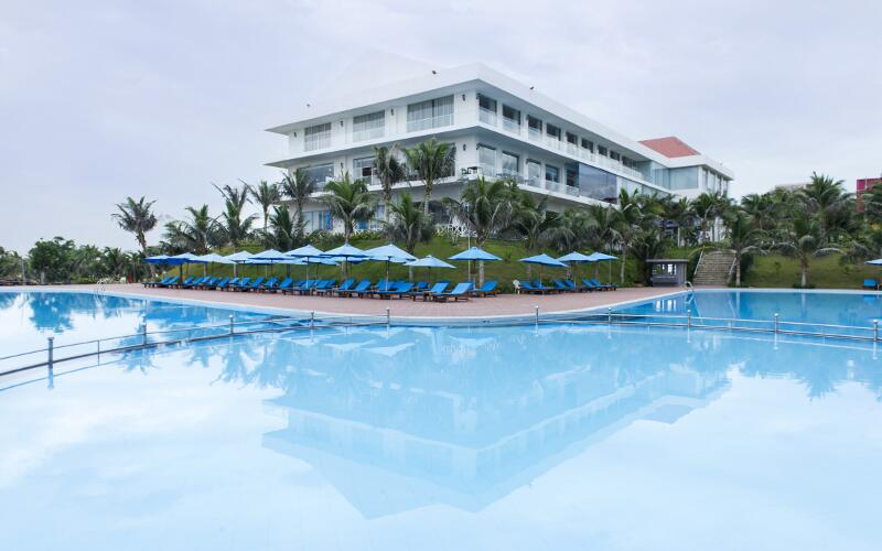 review-golden-peak-resort-spa-cam-ranh-nha-trang