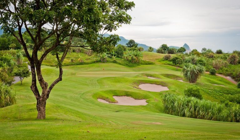 Sky-Lake-Resort-&-Golf-Club